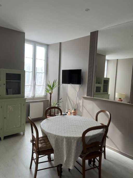 Superbe Appartement Plein Centre Millau Zewnętrze zdjęcie
